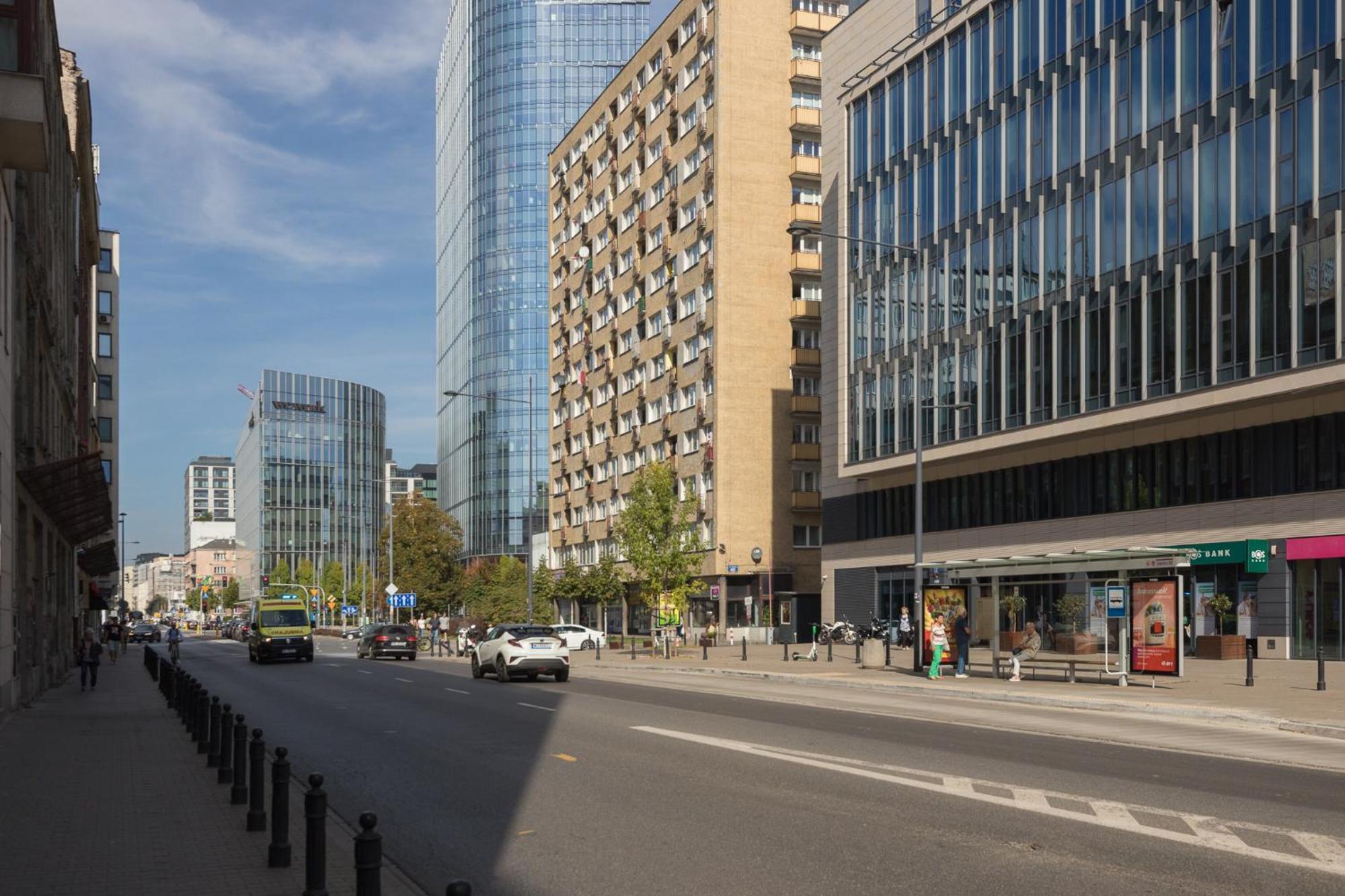Apartament Wola Lavish *
